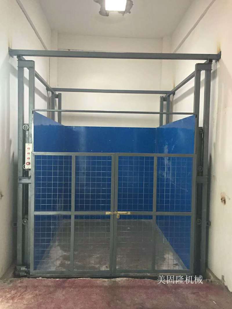 平凉导轨式升降货梯价格