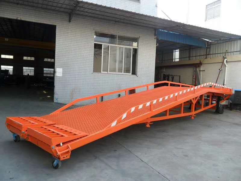 平凉装卸登车桥